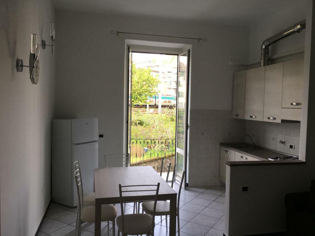 Station's Windows Appartement